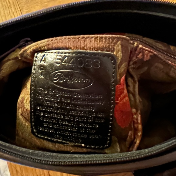 Brighton cross-body long strap bag, perfect size 11" x 7" x 4" great cond. - Picture 3 of 4